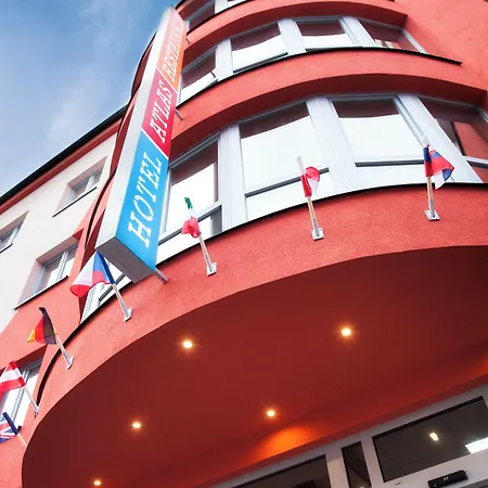 Отель Atlas Бенешов